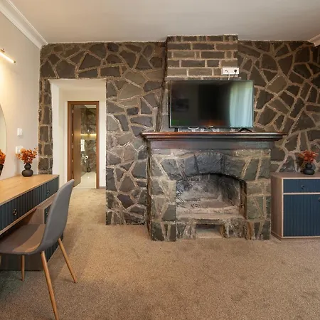 Ξενοδοχείο Kralj