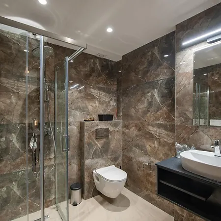 Kralj Hotel 3*